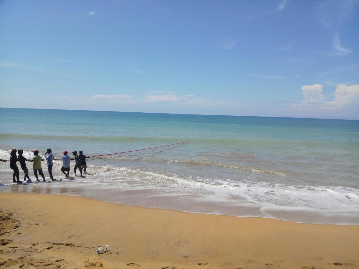 Serendiva Beach Wadduwa Exterior photo